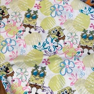 Mask, sponge bob with pineapples